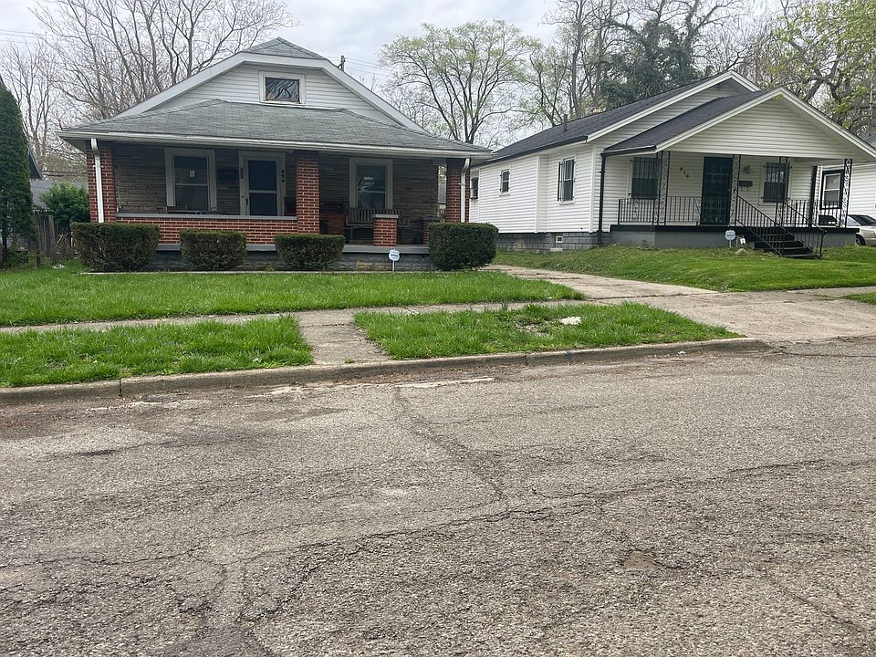 1st image of 820 Leland Ave