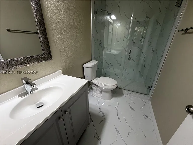 1535 SE 26th St #206 — Photo 16