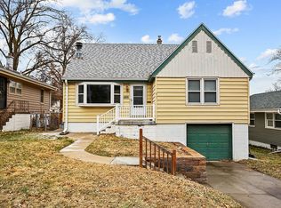 5802 Manderson St, Omaha, NE 68104