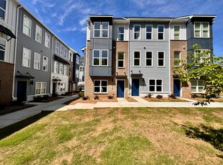 1015 Kokomo Ln, Charlotte, NC 28206