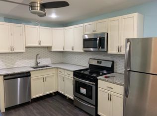 2936 N Allen Ave #1, Chicago, IL 60618