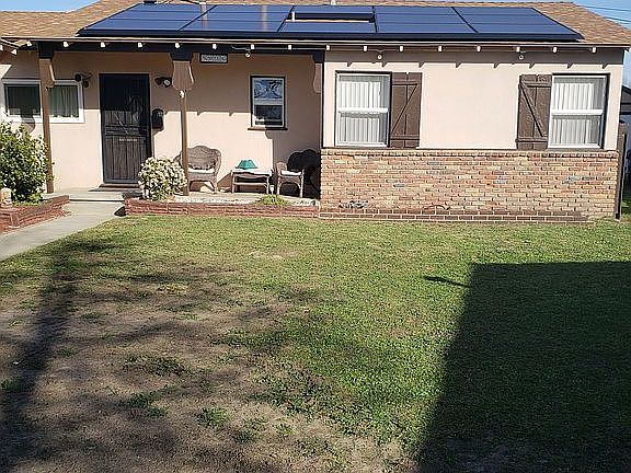 3rd image of 9036 Swinton Ave