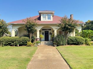 207 Castleman St, Belzoni, MS 39038