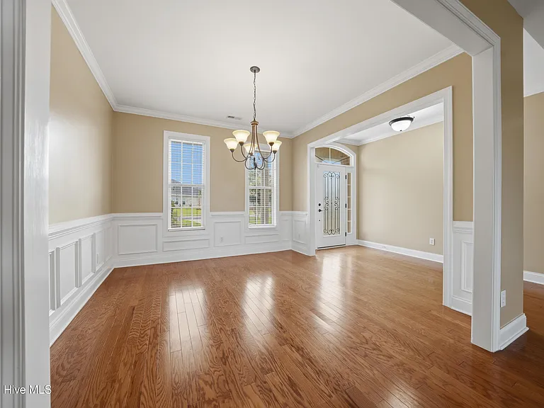 1211 Palatka Pl SE — Photo 6