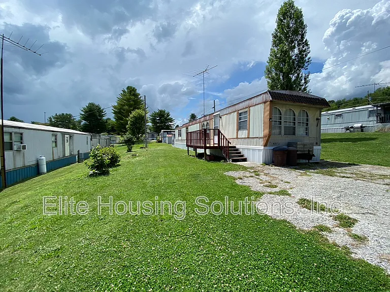 1380 Old Stage Rd #5 — Photo 11