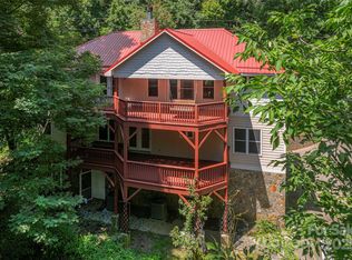 97 Hughes Dr, Maggie Valley, NC 28751