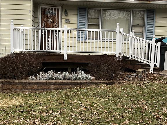 5th image of 795 Saxon Ave