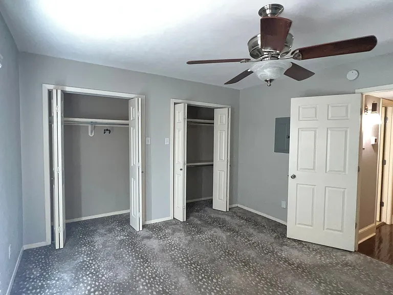 7734 Meadow Rd #221 — Photo 15