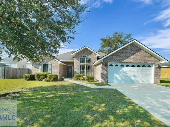 106 Grandview Dr, Hinesville, GA 31313