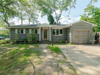 1120 Spur Drive S, Bay Shore, NY, 11706