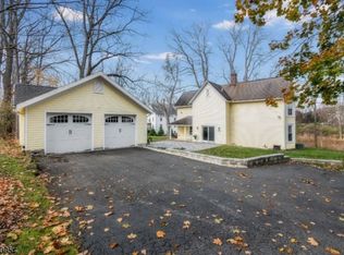 101 Kennedy Rd, Andover, NJ 07821