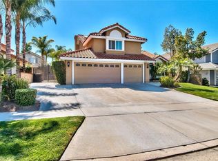 2560 Heritage Dr, Corona, CA 92882