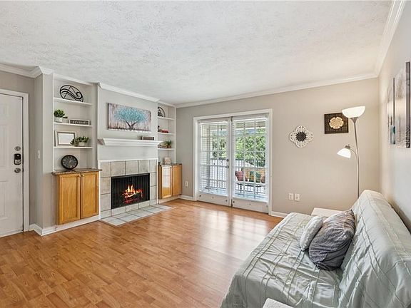 2nd image of 1150 Collier Rd NW Unit 16H