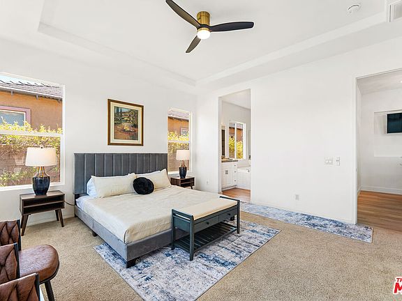 4th image of 65 Shoreline Dr