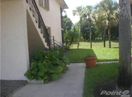 2nd image of 201 Lakeview Dr APT 206