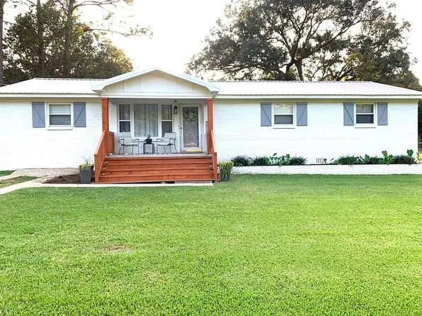 4720 Hoffman Rd, Mobile, AL 36619