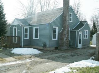 76 W Mills St, Sandusky, MI 48471