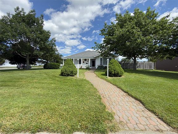4th image of 23 Ireland Drive