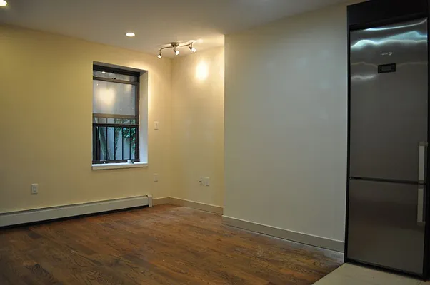 Rented by Brooklyn Rentals NYC | media 44