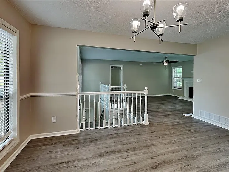 4031 Oak Stone Dr — Photo 6