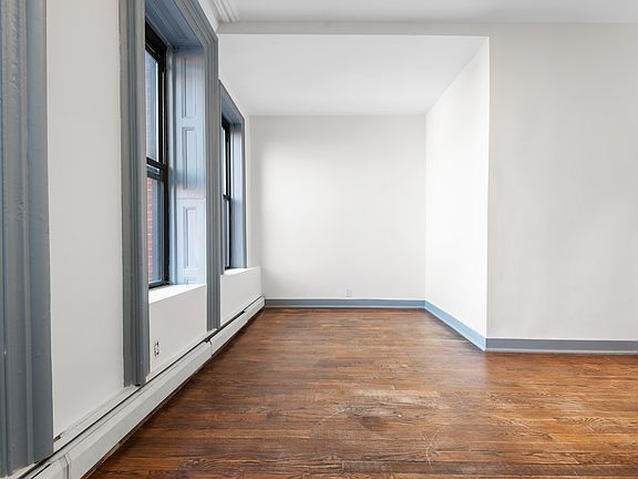 3rd image of 616 Lafayette Ave #1