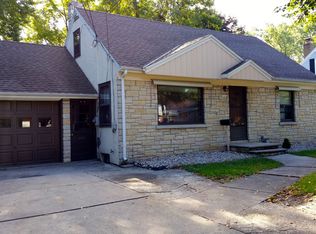 823 Gross Ct, Green Bay, WI 54304