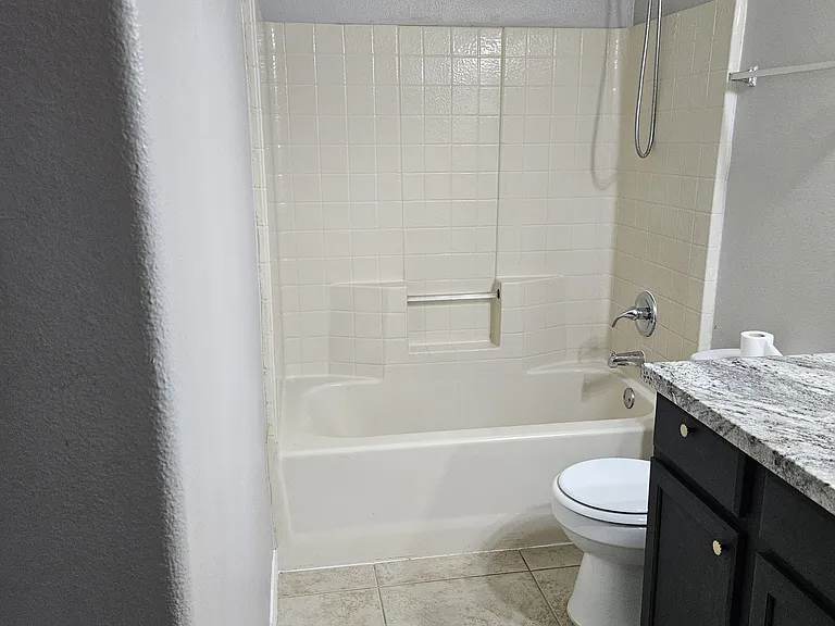 1335 Knollwood Dr — Photo 20