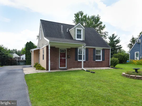 2 Republic Ave, Norristown, PA 19403