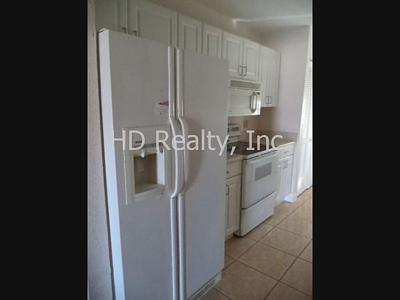 4th image of 294 Lovell Ln