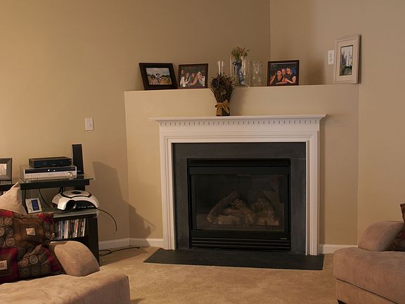 3rd image of 7810 Locust Leaf Ln