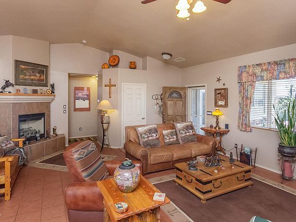 3rd image of 24925 N Camino Del Reino