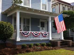 205 Pollock St, New Bern, NC 28560