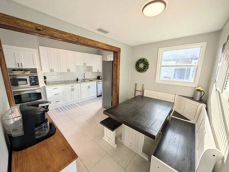 205 W Alfred St — Photo 8