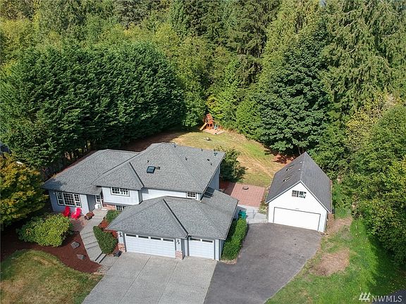 2nd image of 11025 198th Pl SE