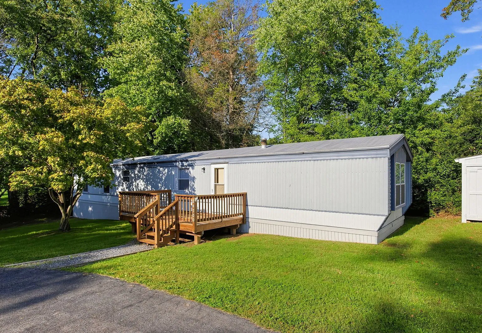 2 bed, 2.0 bath, $1,500 — Photo 2