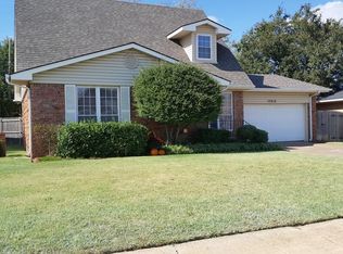 10309 Sunset Blvd, Oklahoma City, OK 73120