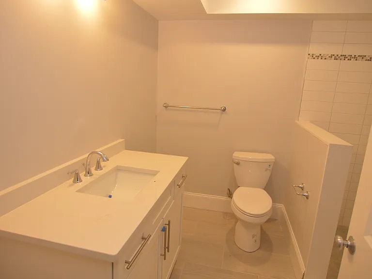 100 Brooks St — Photo 15