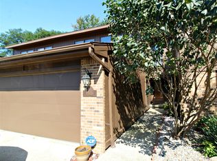 1416 Beaumont Cir, Flushing, MI