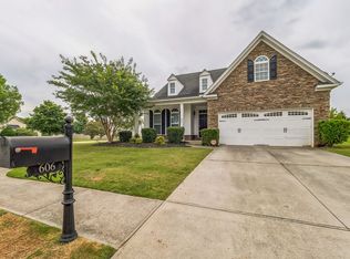 606 Shoreline Blvd, Boiling Springs, SC 29316