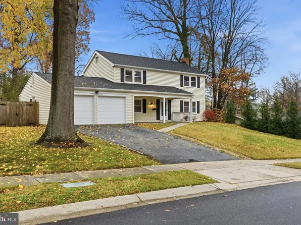 12804 Holiday Ln, Bowie, MD 20716