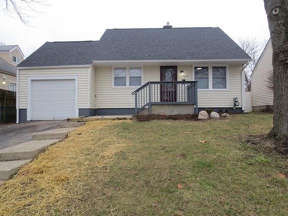 2nd image of 3285 Dresden St