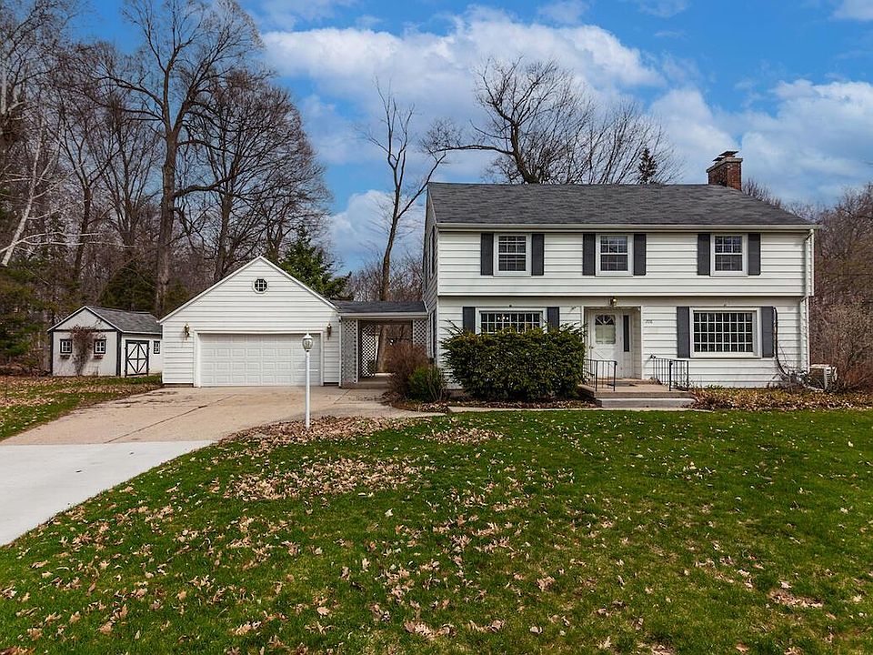 1st image of 206 Vine STREET