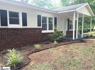 611 Harvey Rd, Greer, SC 29651