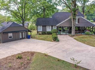 1260 Anita Ln, Gadsden, AL 35901