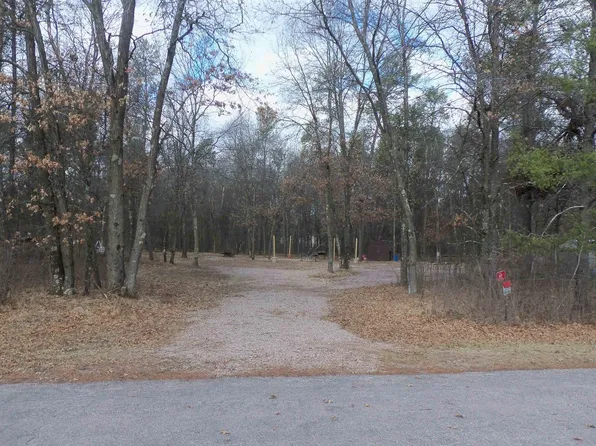 349 Knights Shield Way #10, Nekoosa, WI 54457