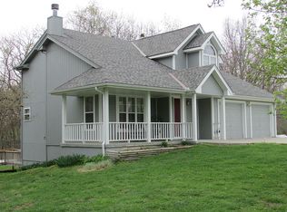 18208 Crestview Dr, Holt, MO 64048