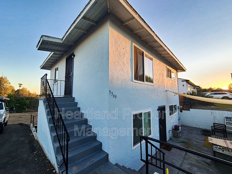 1st image of 5369 Roswell St
