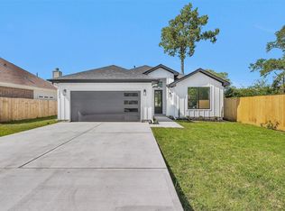 6334 Roughlock St, Houston, TX 77016
