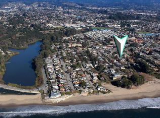 321 15th Ave, Santa Cruz, CA 95062