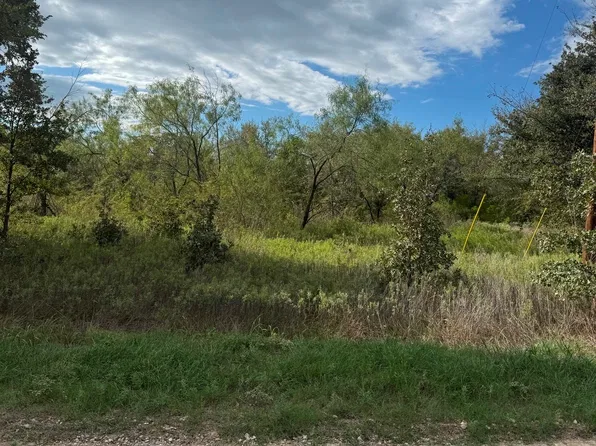 12 Fm 3136, Corsicana, TX 75109